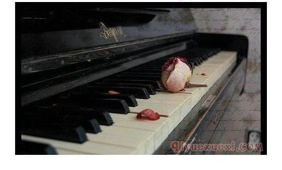 钢琴保养小常识