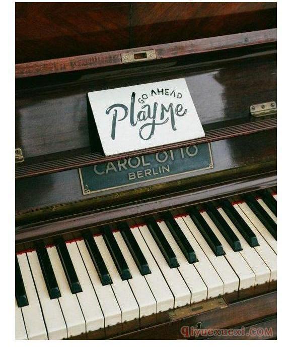 如何挑选合适的钢琴？