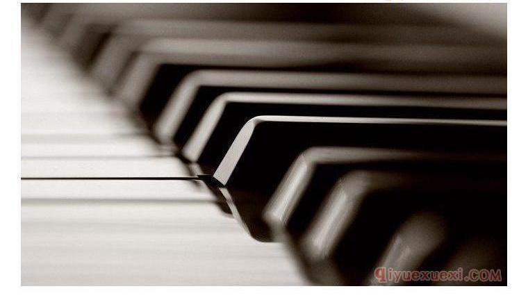 钢琴的基本练法
