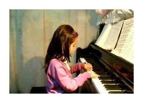 学习弹钢琴的基本条件有哪些？