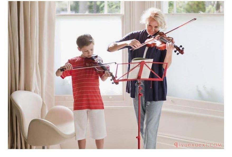 小提琴老师对学生的授课计划