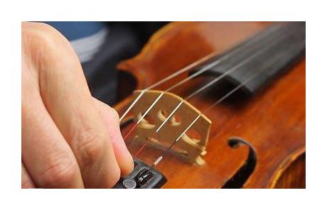 判断小提琴E,A,D,G弦发音的音色品质
