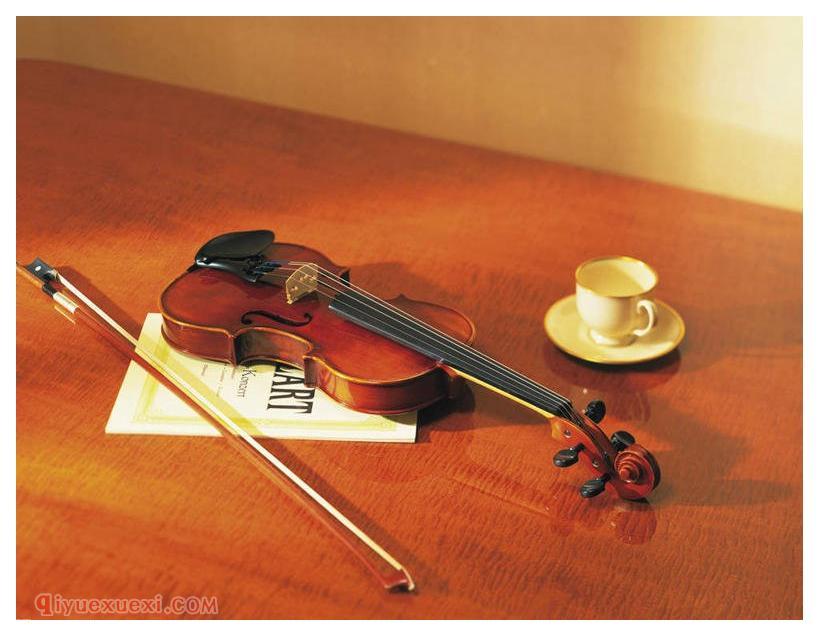 小提琴演奏中旋律分句的处理方法