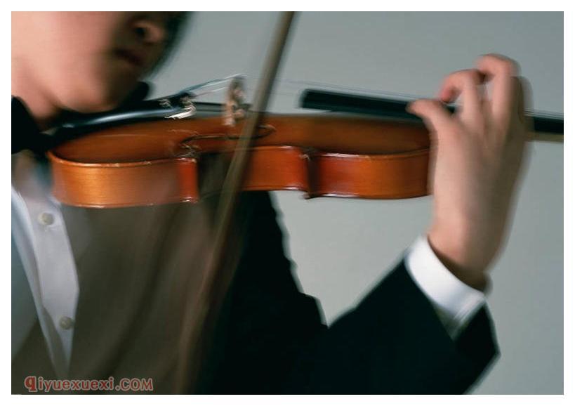 小提琴演奏泛音方法
