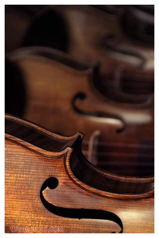 初学拉小提琴的噪音主要是这几个方面