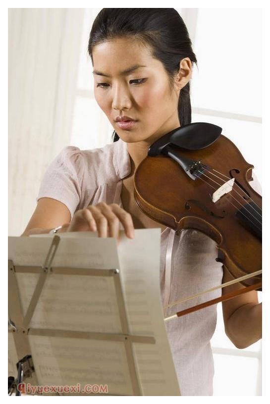 小提琴揉弦练习方法