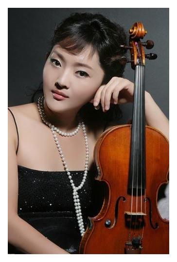 访中央音乐学院中提琴演奏家苏贞