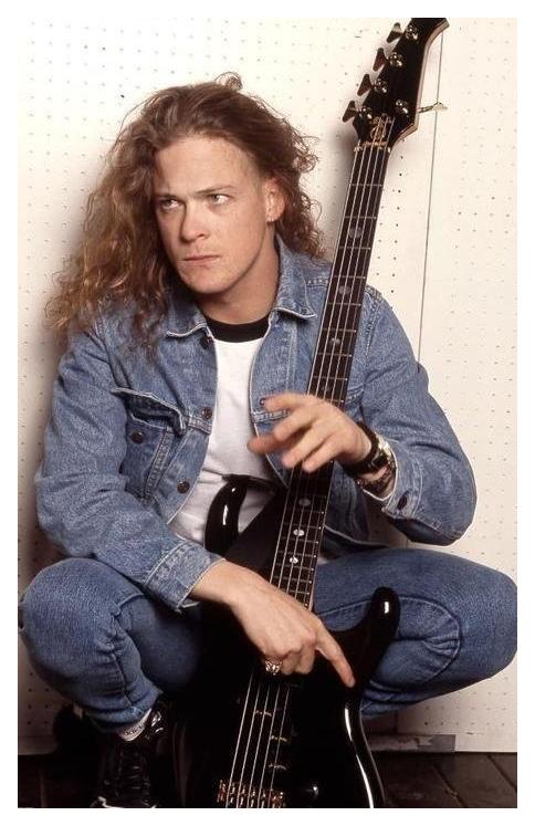 美国贝斯手《Jason Newsted/Metallica 乐队》个人简介