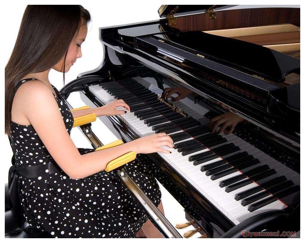 钢琴基本功练习的八大技巧