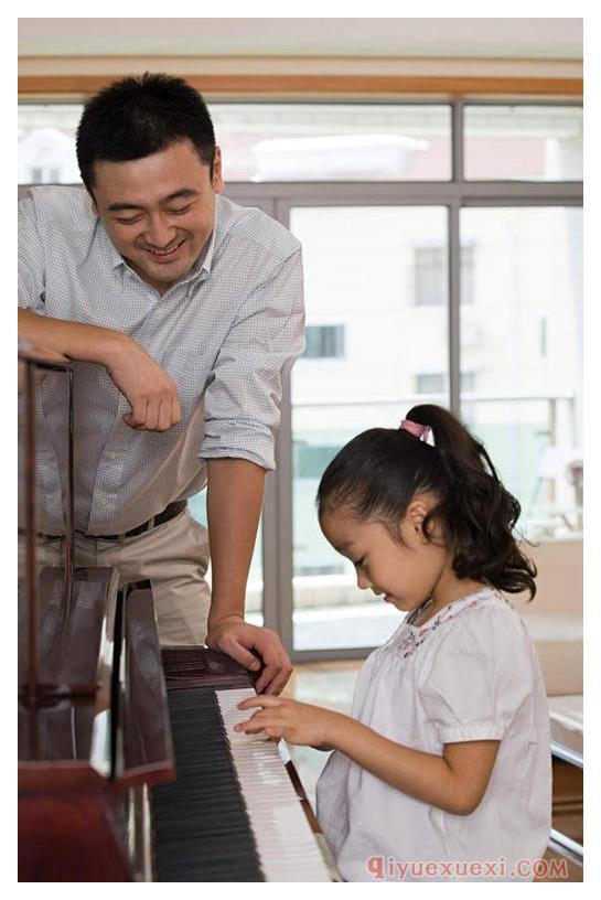 如何培养孩子练钢琴的独立性？