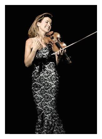 安妮.索菲.穆特（Anne-Sophie Mutter）演奏 莫扎特 第三小提琴协奏曲 第一乐章
